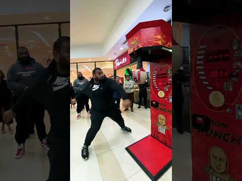 Levan“Hulk”Saginashvili vs Konstantine“Georgian Bull” Janashia Competition of punching 🥊 IRONPUNCH