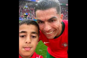 Ronaldo with Kids ❤️