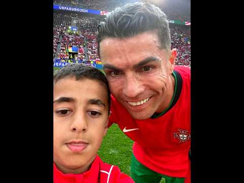 Ronaldo with Kids ❤️